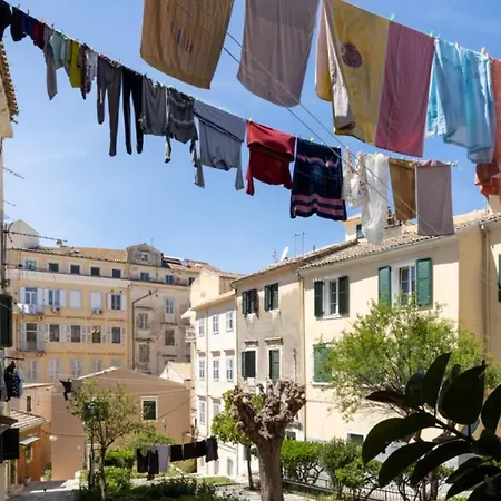 Little Bright - Corfu Old Town Apartment *