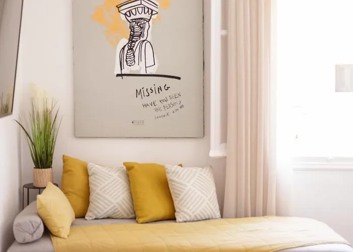 Little Bright - Corfu Old Town Apartment *