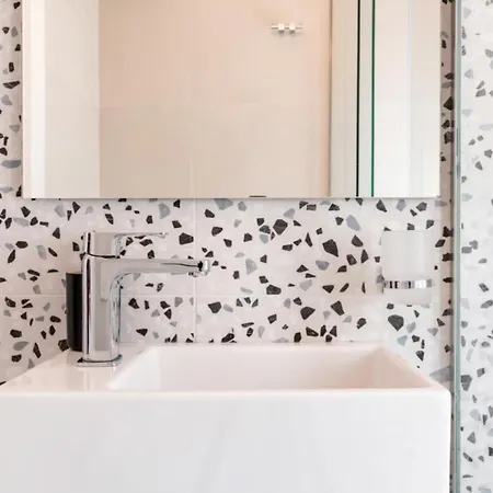 Little Bright - Corfu Old Town * Corfu (city)