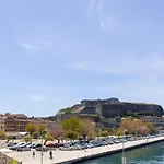 Διαμέρισμα Little Bright - Corfu Old Town *
